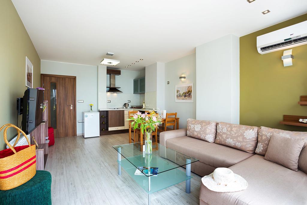 Aparthotel Prostor Каварна Экстерьер фото